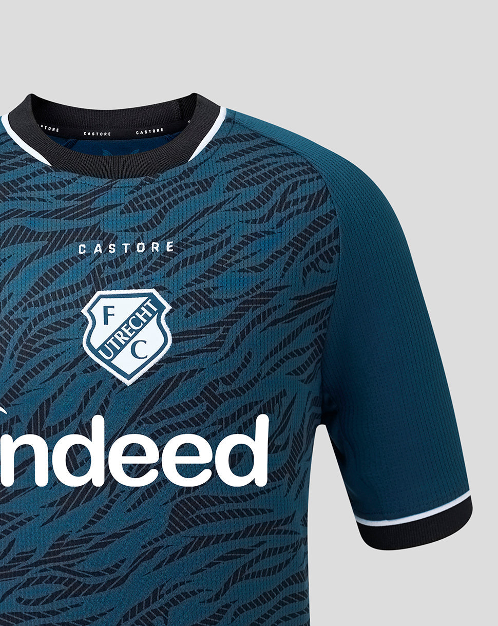 Chest view of FC Utrecht away shirt showing crest and large Indeed sponsor text across front.
