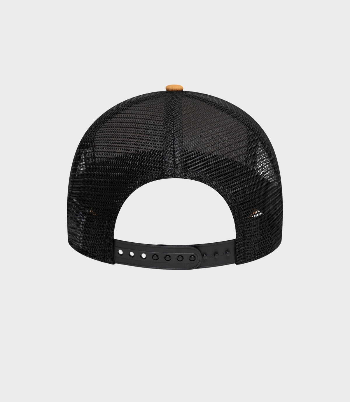 New Era Alpine Seasonal E-Fame Trucker Cap – Beige - Beige