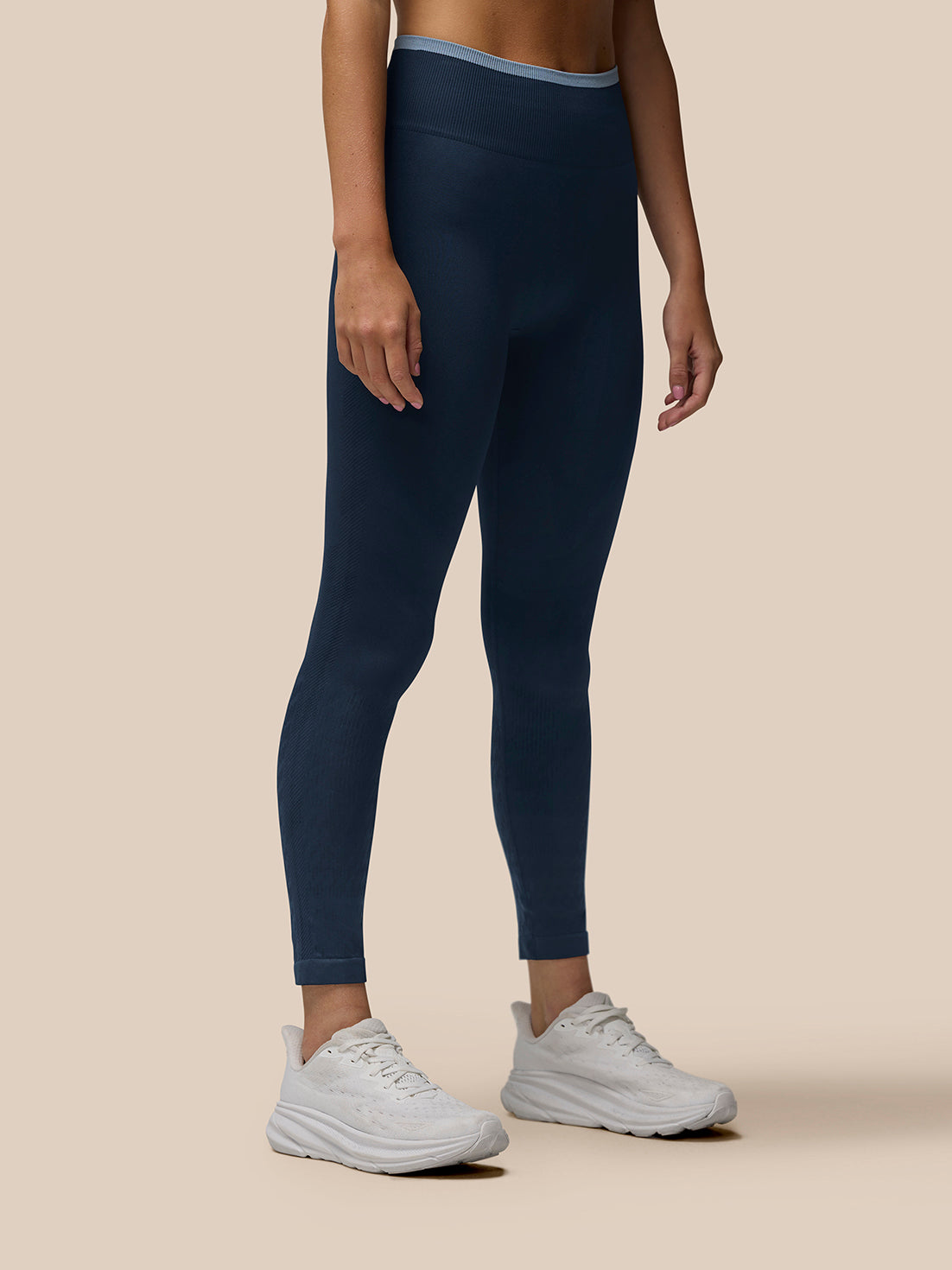 Women’s Flow Training ⅞ Length Seamless Leggings - Navy