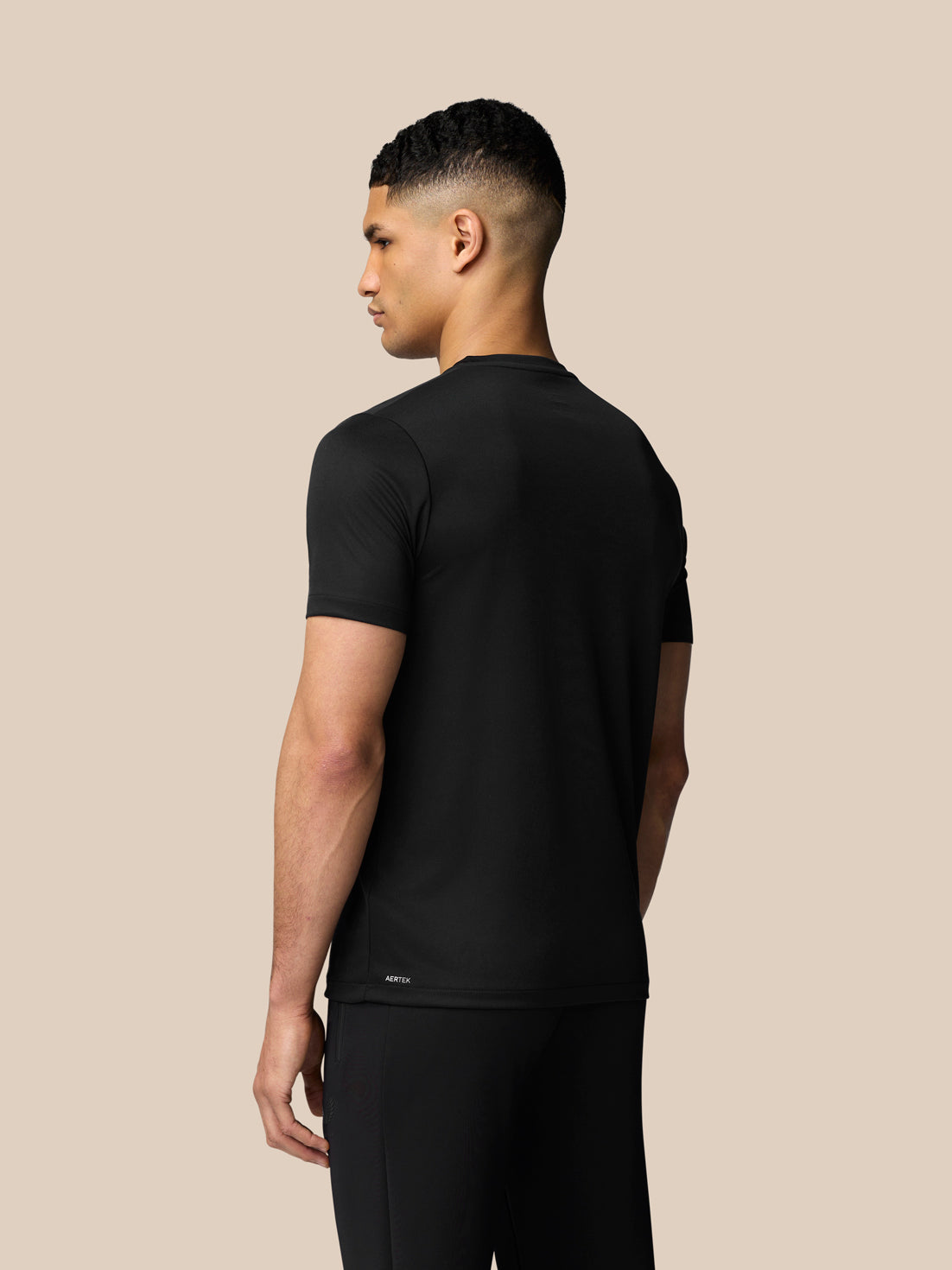 Camiseta Gráfico Training – Negro - Negro/Blanco