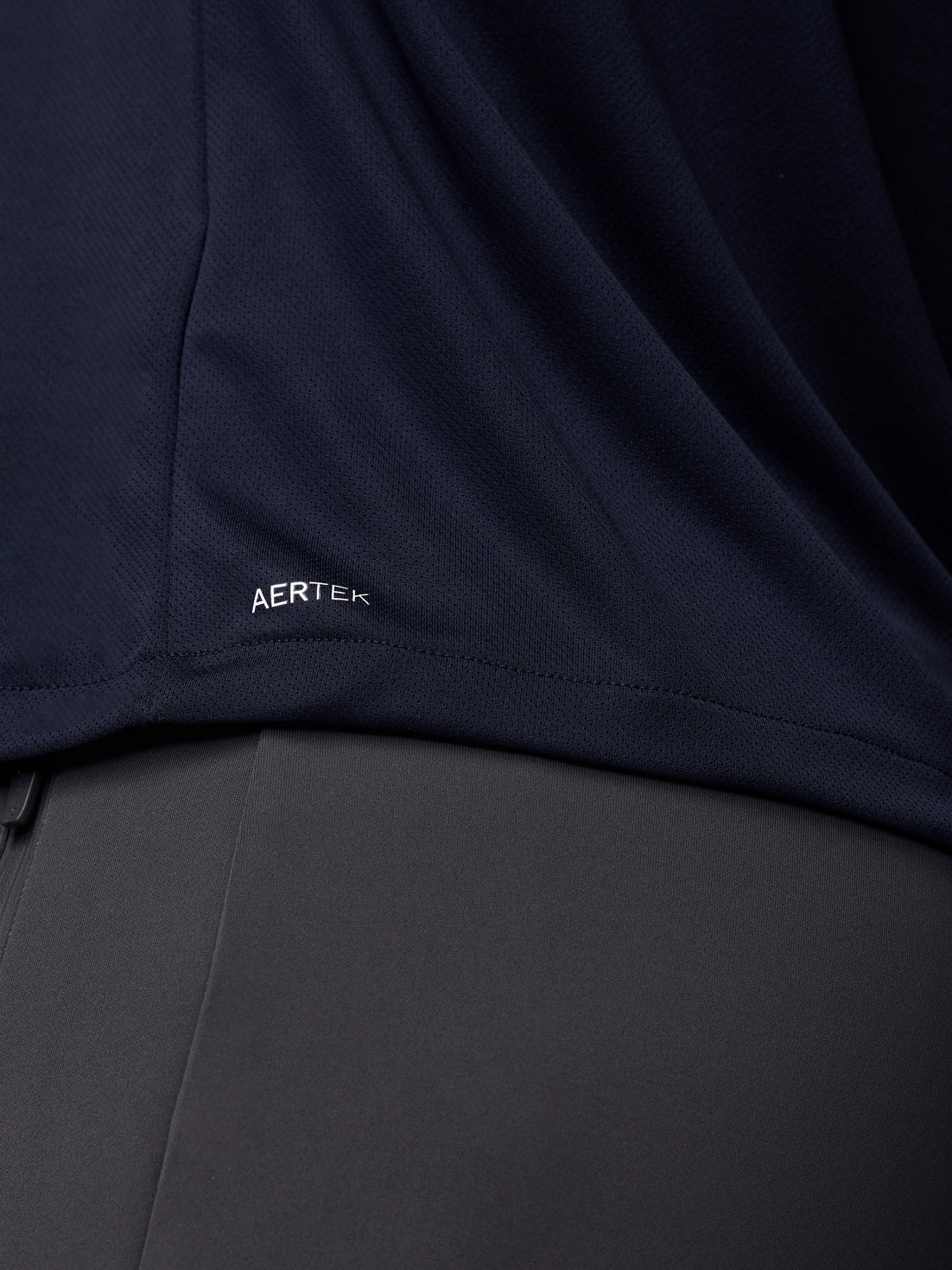 Grafik Training T-Shirt – Mitternachtsblau - Midnight Navy/Sky Blue