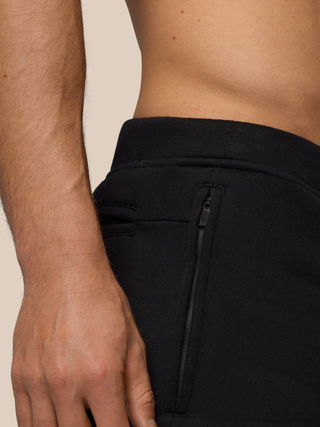 Adapt Fleece Jogger Shorts - Black - Black/Gunmetal