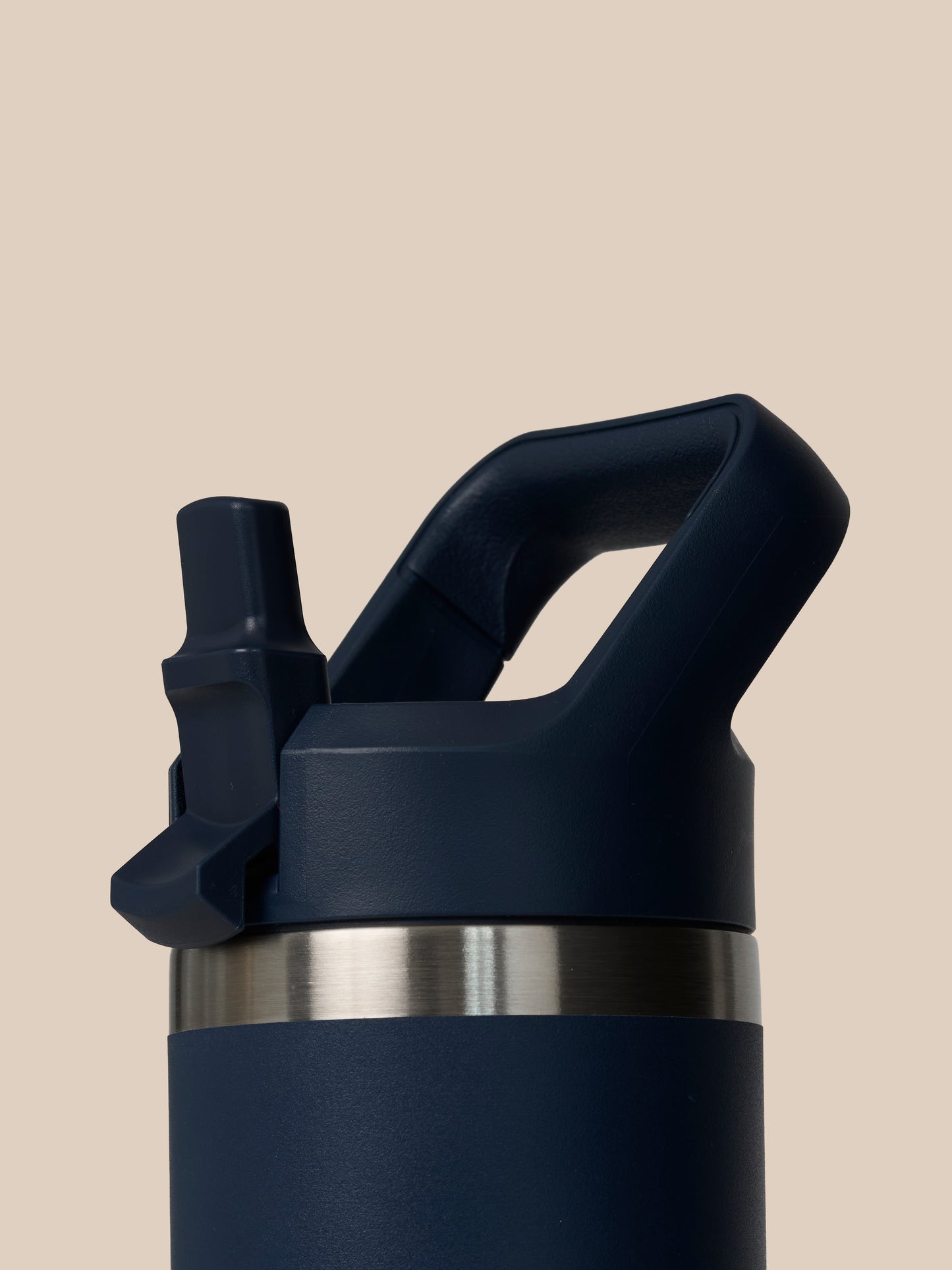 YETI x Castore Rambler 532ml