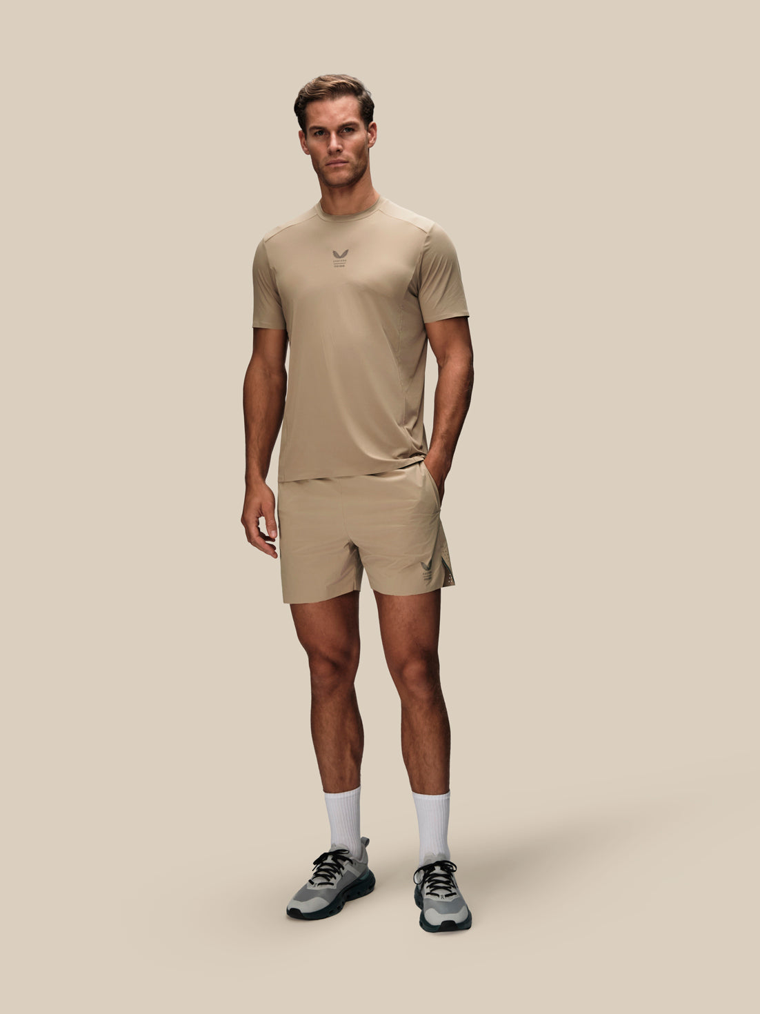 Men's Reiss x Castore 5" Deep Split Shorts - Beige - Beige