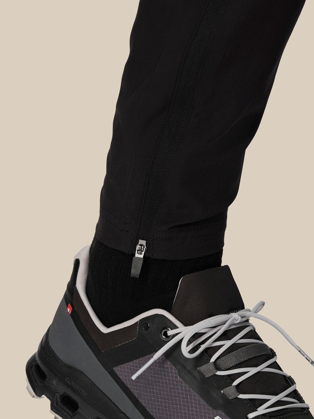 Men's Slim Fit Thermo Woven Jogger - Black - Black