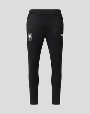 Front view of black FC Twente 26/27 training pants with side pockets, crest on left leg and Castore logo on right leg