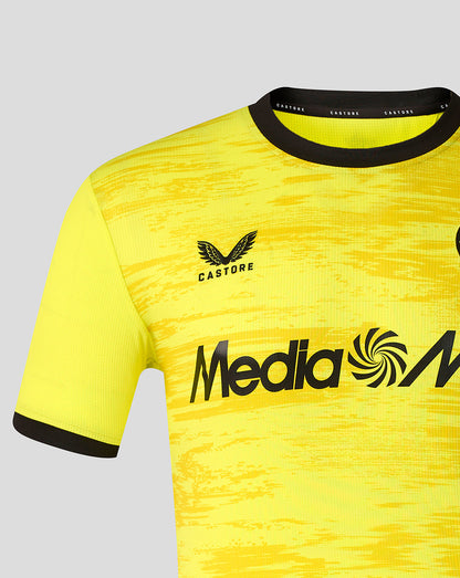 Close up of front of Feyenoord 2026-27 away goalkeeper shirt highlighting crest on left chest Castore branding near collar and bold sponsor lettering across chest
