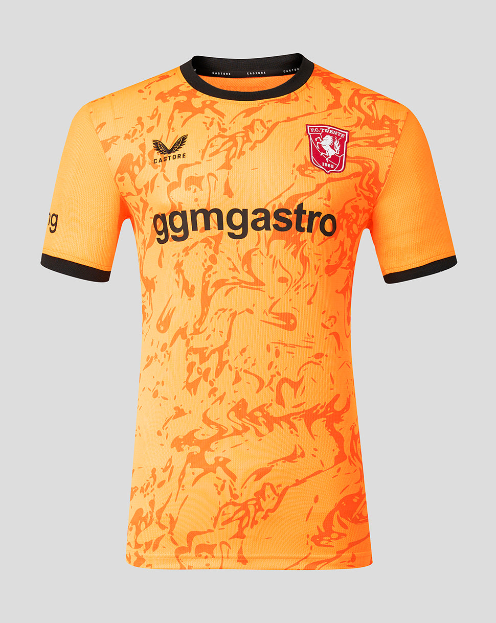 Back view of bright orange FC Twente goalkeeper shirt showing bold D-reizen across the back and black trim on sleeves
