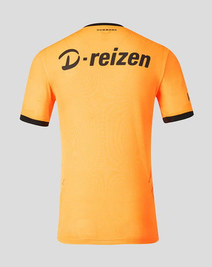 Rear shot of orange FC Twente goalkeeper jersey highlighting D-reizen logo across the back and textured fabric