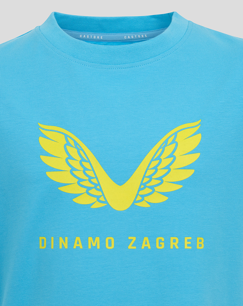 Close-up of yellow wing logo and Dinamo Zagreb text on blue crew neck tee