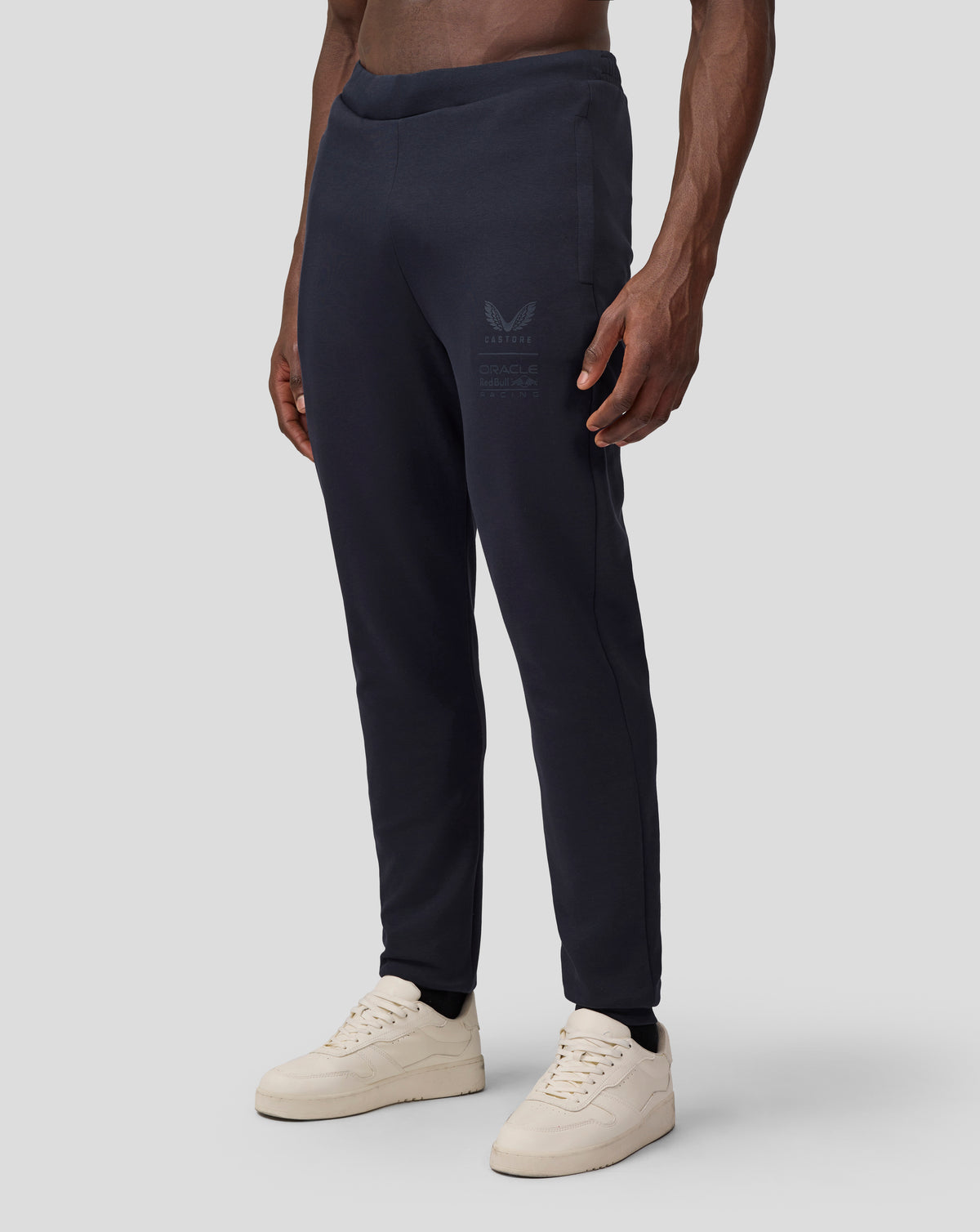 Oracle Red Bull Racing mens jogger in night sky navy with winged crest and branding on thigh