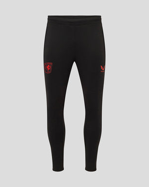 Front view of black FC Twente performance pants showing a red crest on the left thigh and a Castore emblem on the right thigh.