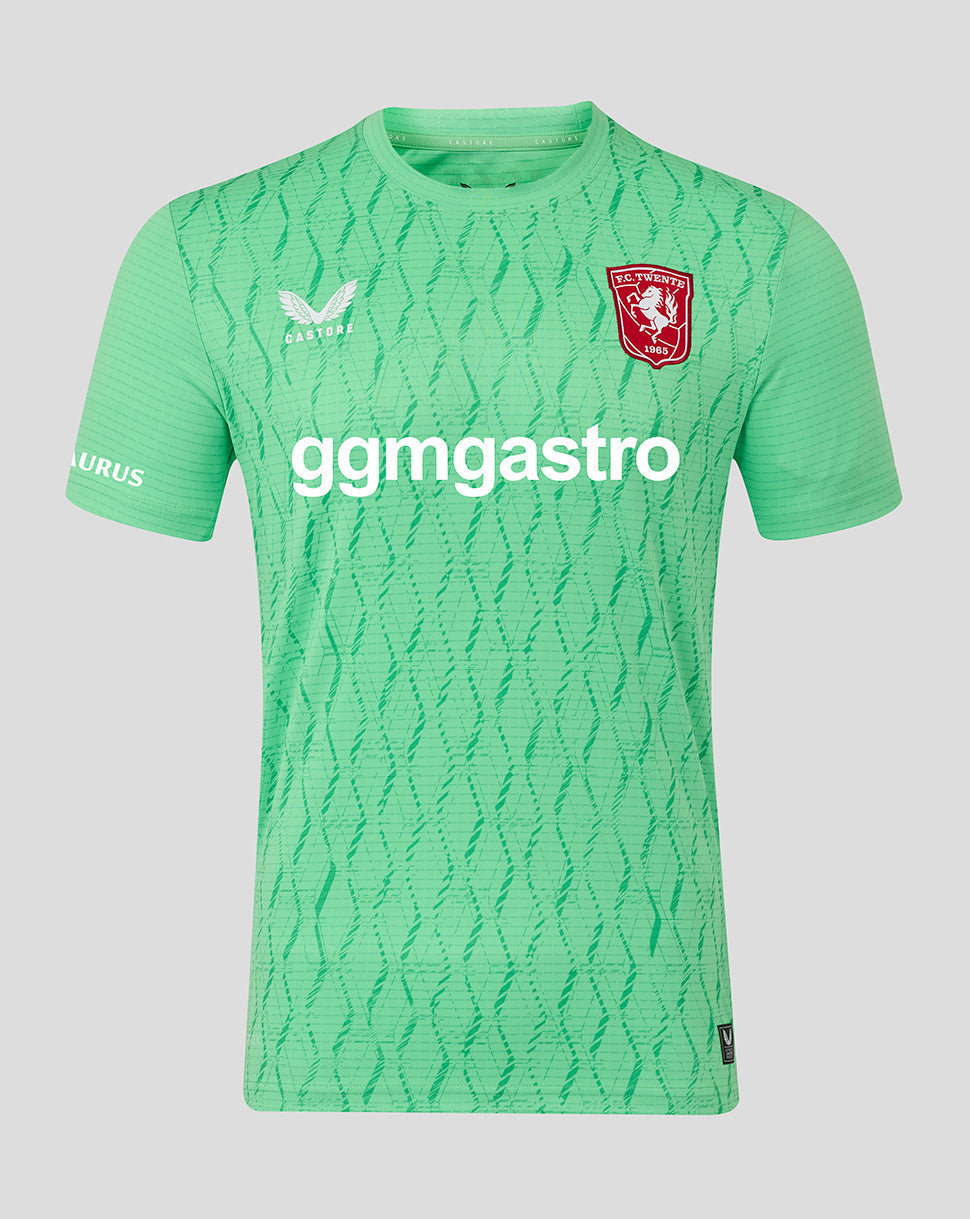 Front view of FC Twente 2025-2026 goalkeeper shirt in light green with club crest and ggmastro sponsor
