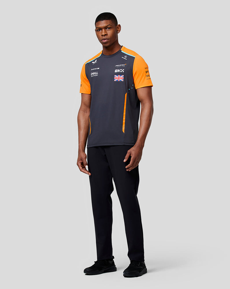 McLaren Mens Official Teamwear Set Up T-Shirt Lando Norris Formula 1 - Phantom/Papaya