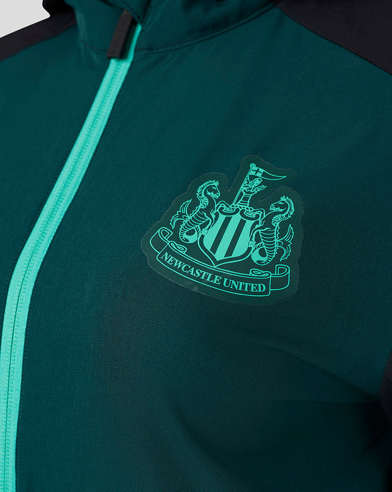 Newcastle United Women's 23/24 Players Travel Jacket - Green – Castore