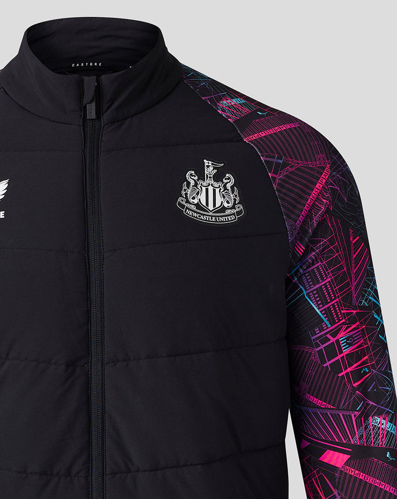 Newcastle United Men's 23/24 Stadium Hybrid Jacket